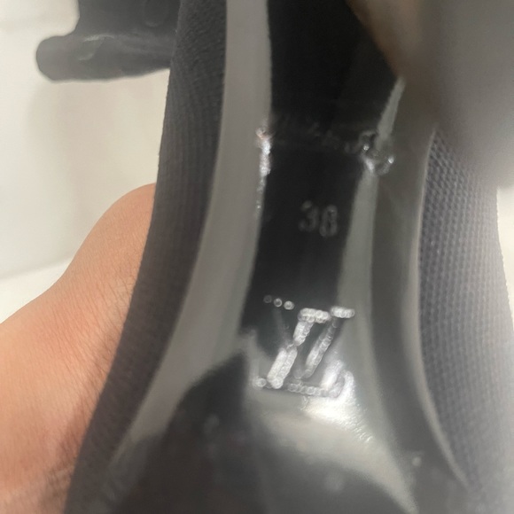 Louis Vuitton Silhouette Ankle Boot Sz 38 - Picture 7 of 7